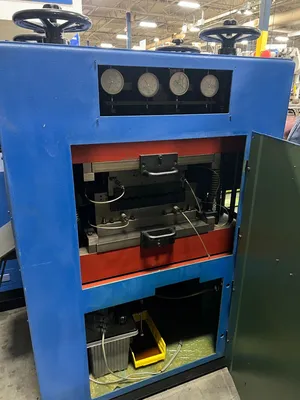 2000 LORENZ TRM 30/320.21-SW Leveller / Roller | Universal Press & Machinery (UPM) (10)