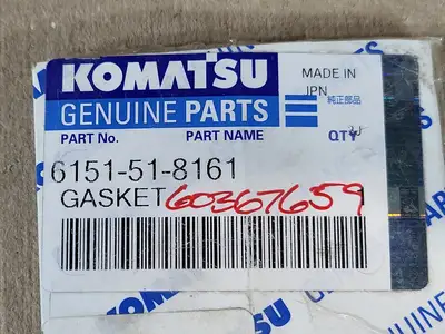 NEW KOMATSU 6151-51-8161