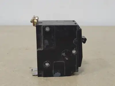USED SQUARE D QOB230