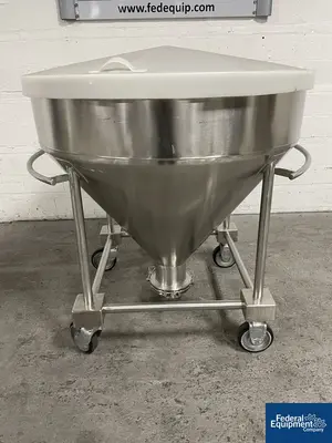 USED Utensco Utensco 30CUFT Transport Totes