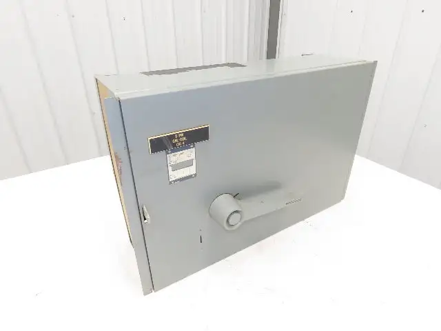 Westinghouse FDP325R Safety Disconnect Switch 400A 240VAC 100Hp 3Ph Fused