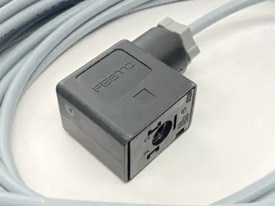 New | in-Stock Knapp Cable 5213-5.0 LOT OF 3 Cable & Wire Michigan US | Maverick Industrial Sales #1395251
