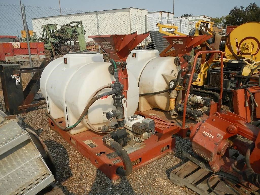 Used 2000 DITCH WITCH MM5 Portable Mixers California US | Western Trencher & Equipment, Inc. #1497840