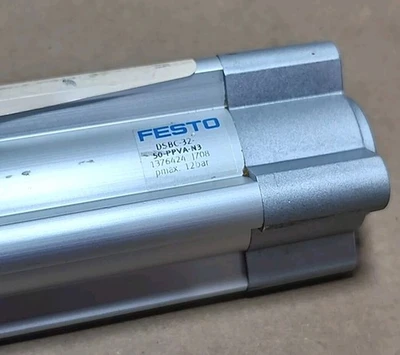 NEW Festo 1376424