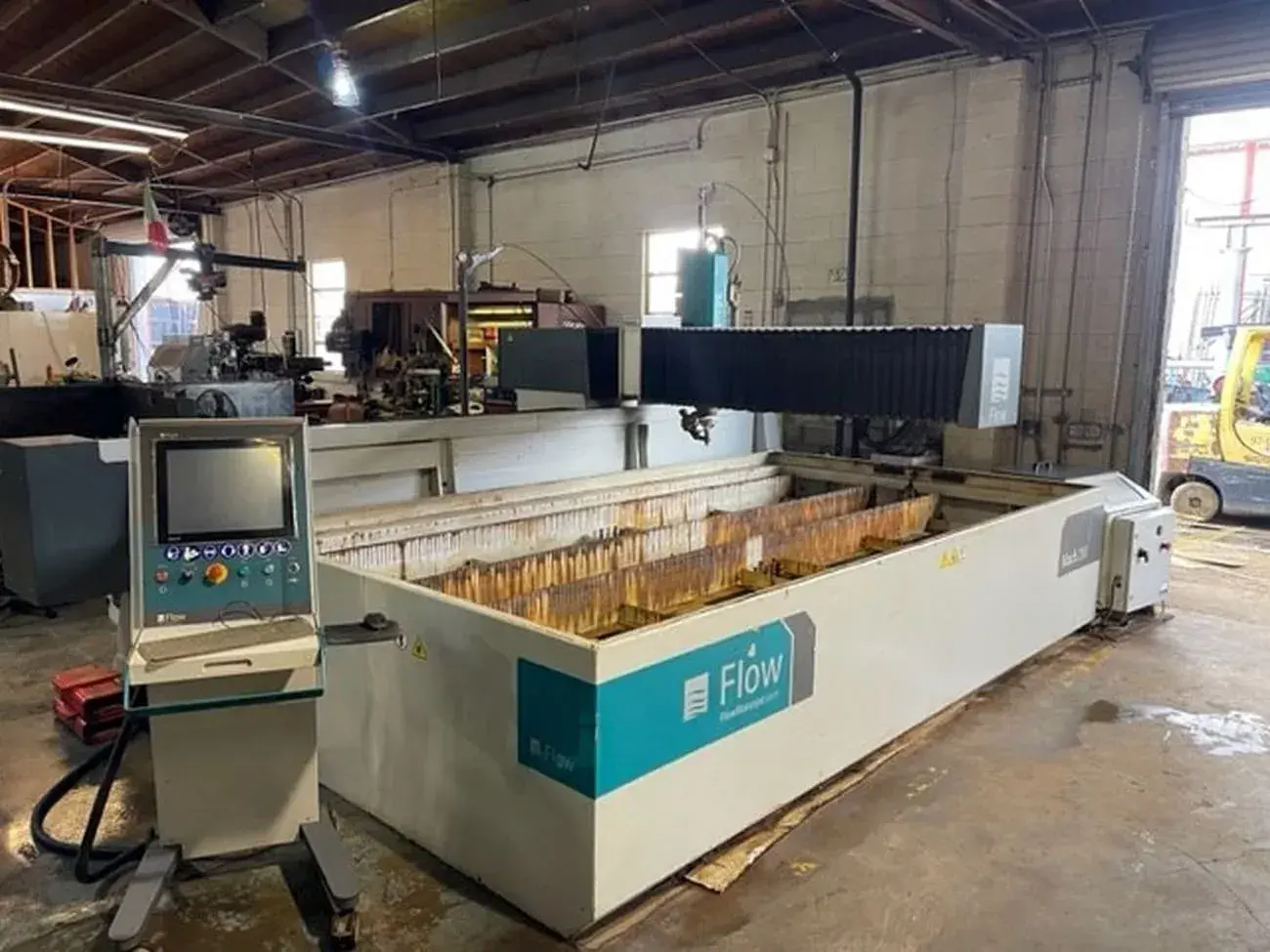 6' x 13' Flow M200-420 Pivot+ CNC Waterjet Cutting System, 2020- 5-Axis head