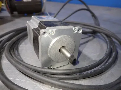 USED GMBH 23S210560805J752 (200)
