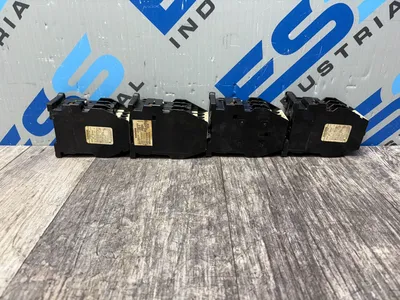 Siemens 3TB4217-0A Electrical/PLC/Automation | ESS Industrial Equipment Sales (5)