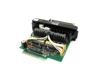 NEW GE FANUC IC610MDL158A OUTPUT MODULE