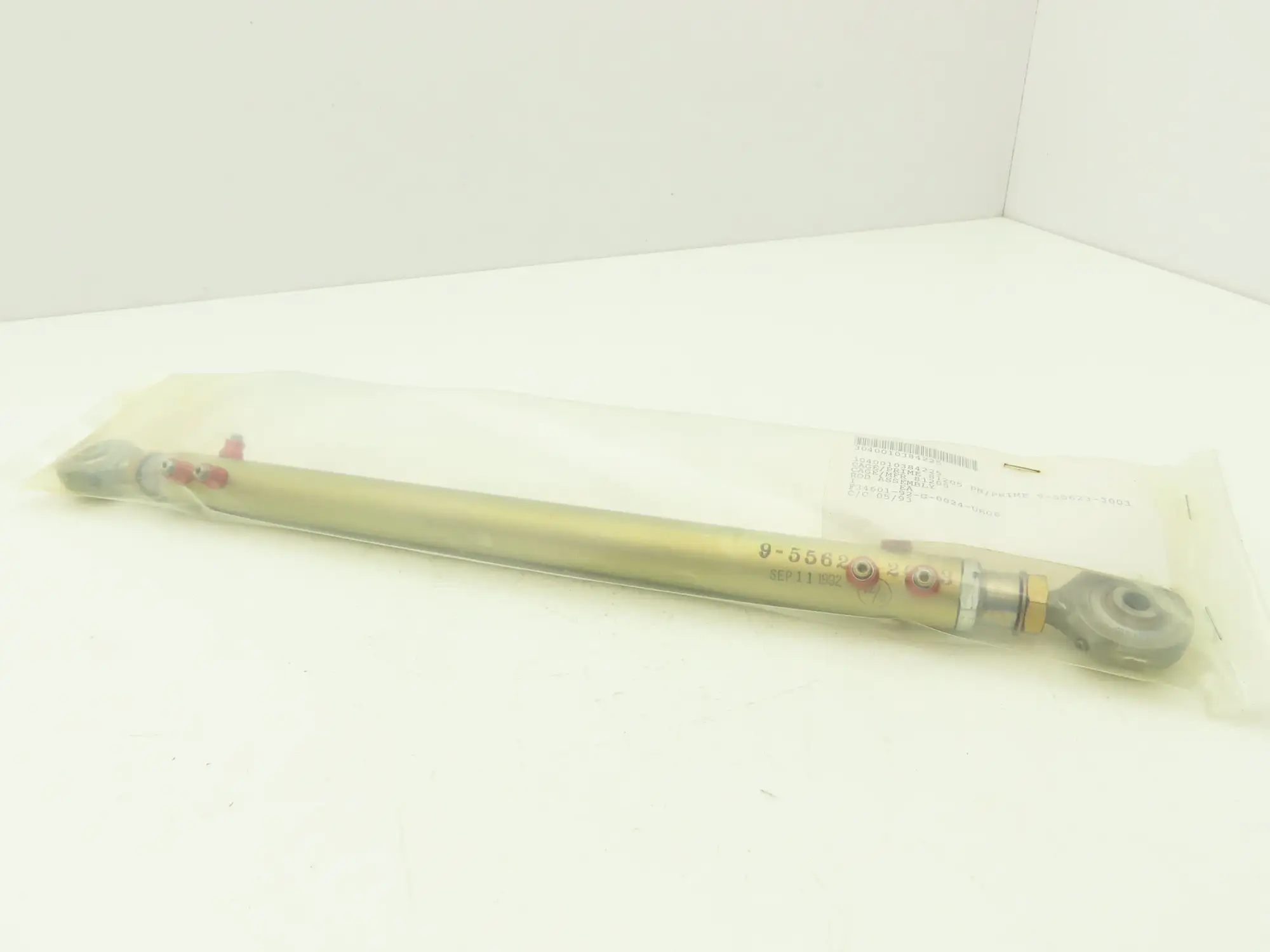 Boeing 9-55623-3003 Tie Rod Assembly 1"Dia x 18"Length 5/16" Eye
