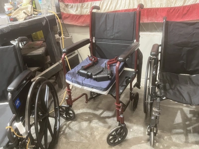 Used LARGE LOT OF WHEELCHAIRS CRUTCHES WALKERS AND SHOWER SEATS _UNKNOWN_ Home Care / Nursing Supplies Michigan US | Miedema Asset Management Group #1414871