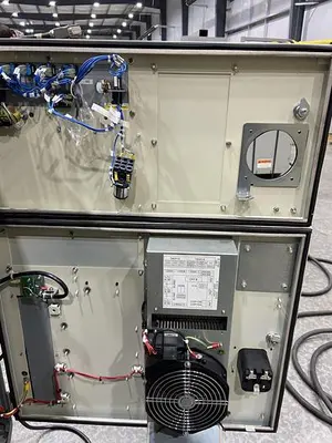 USED 2015 FANUC R-2000IC/210F