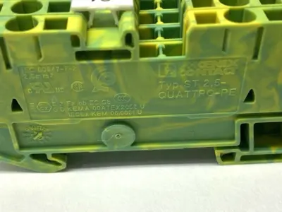 USED PHOENIX CONTACT TERMINAL BLOCK ST 2,5-QUATTRO-PE LOT OF 7