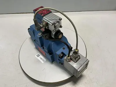 USED MOOG D633-7368