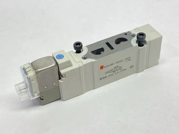Used SMC Pneumatic Solenoid Valve 5-Port 2-Position Solenoid Valves Michigan US | Maverick Industrial Sales #1392278