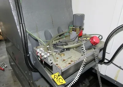2022 HAAS VR-8 Vertical Machining Centers | Machinery Resources International (19)