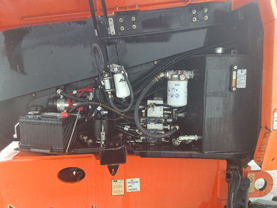 USED 2015 JLG 600S