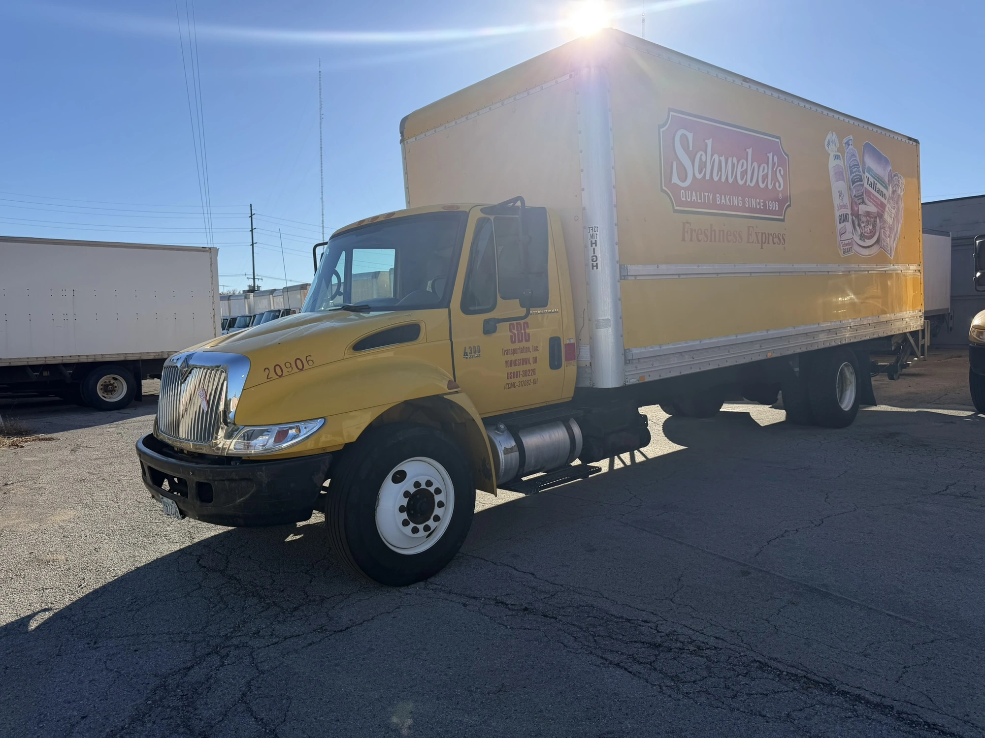 Used 2006 INTERNATIONAL 4300SBA4X2 Box trucks Ohio US | Miedema Asset Management Group #1578116