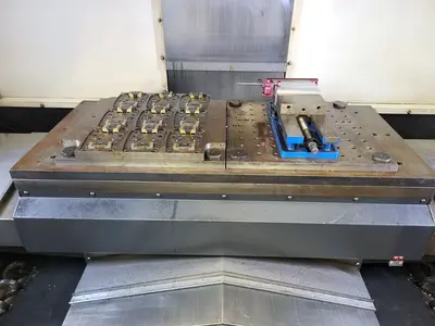 2018 HYUNDAI WIA KF5600 Vertical Machining Centers | Toolquip, Inc. (4)