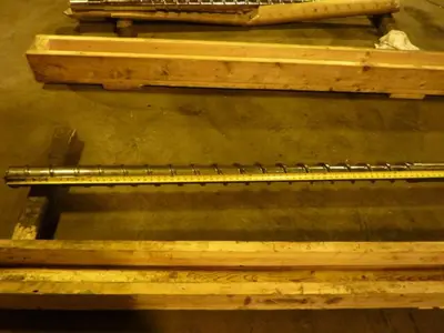 GENERIC Screw SCREW215 Used