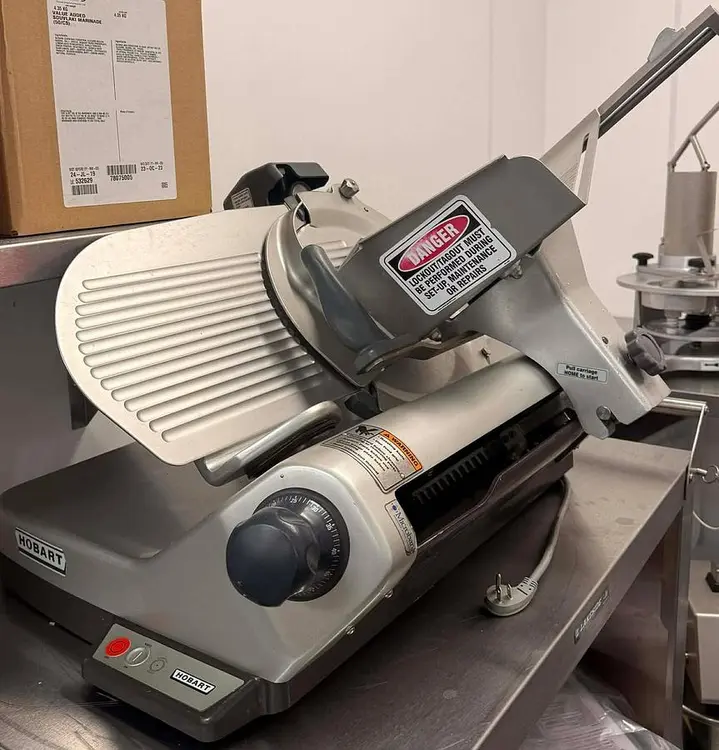 Used HOBART 3813 Slicers / Dicers / Cutters | Surrey Food Equipment #436427