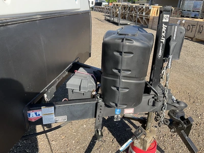 USED 2018 WHITE HAWK 23MRB