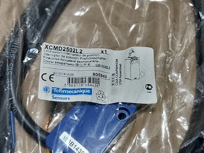 New | in-Stock Telemecanique XCMD2502L2 Relays & Switches | J&J Industrial Supply #501728