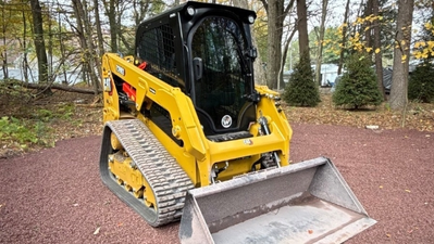 USED 2025 Caterpillar 239D3
