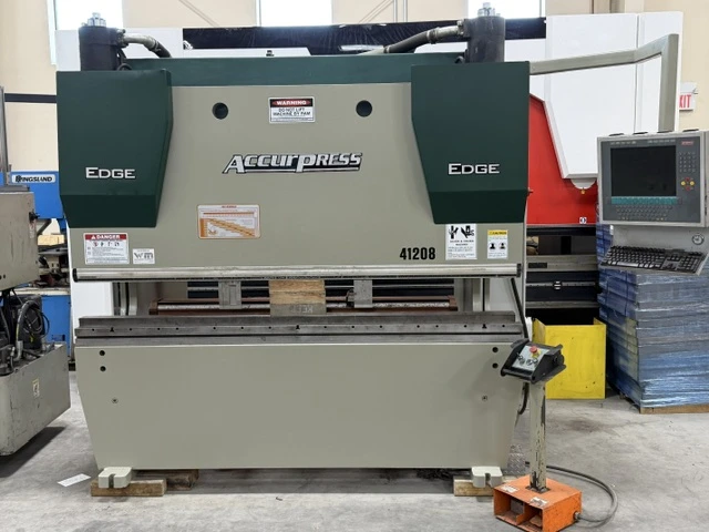 Accurpress Edge 120 ton x 8′ CNC Press 5-Axis