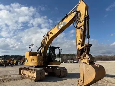 Used 2014 CATERPILLAR 328D LCR Crawler Excavators North Carolina US | Southeastern Equipment Corp #1467708