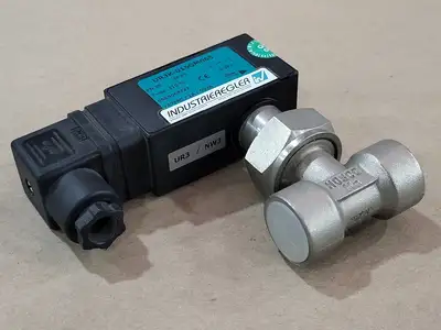 NEW INDUSTRIEREGLER UR3K-015GM065