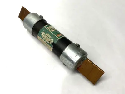 USED BUSSMANN DUAL ELEMENT FUSE CLASS K9 250V 100A