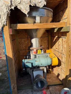 YOUNG INDUSTRIES _UNKNOWN_ Vannes | Perry Equipment (3)