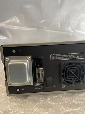 STANFORD RESEARCH INSTRUMENTS SR830 DSP LOCK-IN AMPLIFIER