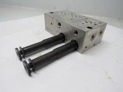 PARKER HYDRAULIC HFC32 387 LA Valve Manifold Body Takeoff Seiki HT20S 2