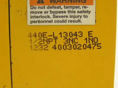 Allen Bradley 440E-L13043 E Lifeline 4 Guardmaster Cable Pull Safety Stop Switch