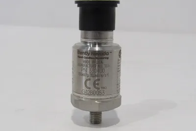 NEW BENTLY NEVADA 330400-01-00 ACCELEROMETER 3304000100