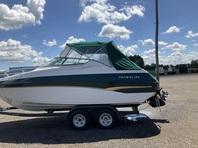 USED 1999 CROWNLINE TBD