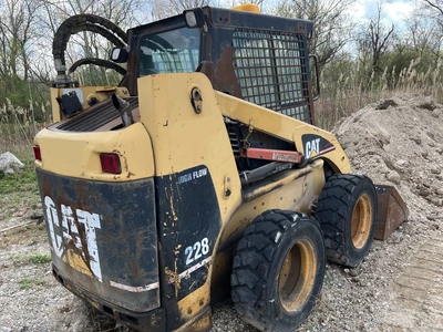 Used 2002 Caterpillar 228 Skid Steer Loaders Maryland US | Zadoon Equipment #1480802