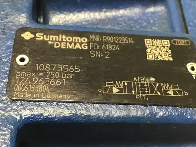 USED REXROTH 4WE6J62/EG24N9K4