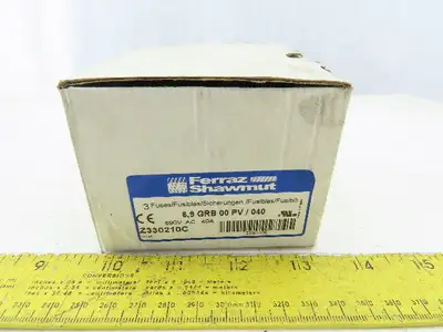 Ferraz Shawmut Z330210 Fuse 690VAC 40A 2 In Box