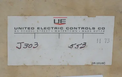 NEW UNITED ELECTRIC J303-553 PRESSURE SWITCH 0-20PSI, 15A, 125/250VAC