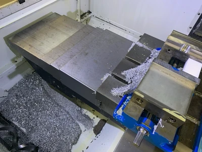 2015 HAAS VF-2SSYT Vertical Machining Centers | Toolquip, Inc. (5)