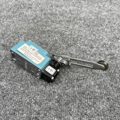 Used Honeywell SZL-WLC-A-N Relays & Switches California US | Davliegogo LLC #1706081