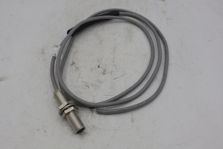 Used BALLUFF BES M12MI-PSC40B-BV05 Proximity Sensors Connecticut US | BG Industrial Surplus #472915