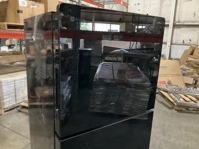 Used GE PPV10R5YBRBB Refrigerators Michigan US | Miedema Asset Management Group #1443109
