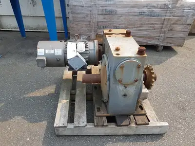 USED HUBBELL 700 - 600/1 RBLR
