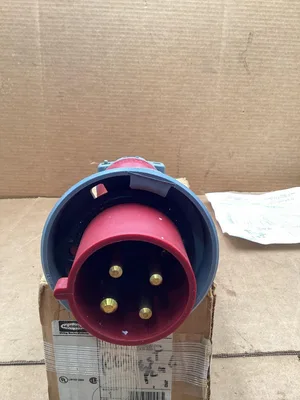 Hubbell HBL430P7W 30A 480VAC Pin And Sleeve Plug -NIB