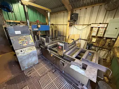 Metal Cutting Saw w/ Rollers