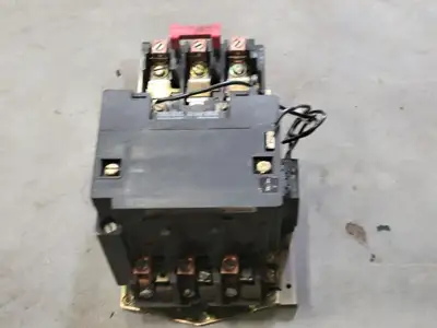USED SQUARE D 31063-501-52-801 9730