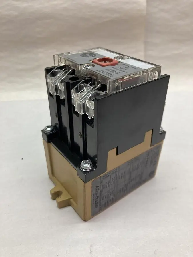 Used ALLEN-BRADLEY 700-P400A1 Miscellaneous Equipment (Electrical & Power) Ohio US | Surplus Asset Holdings #1240567